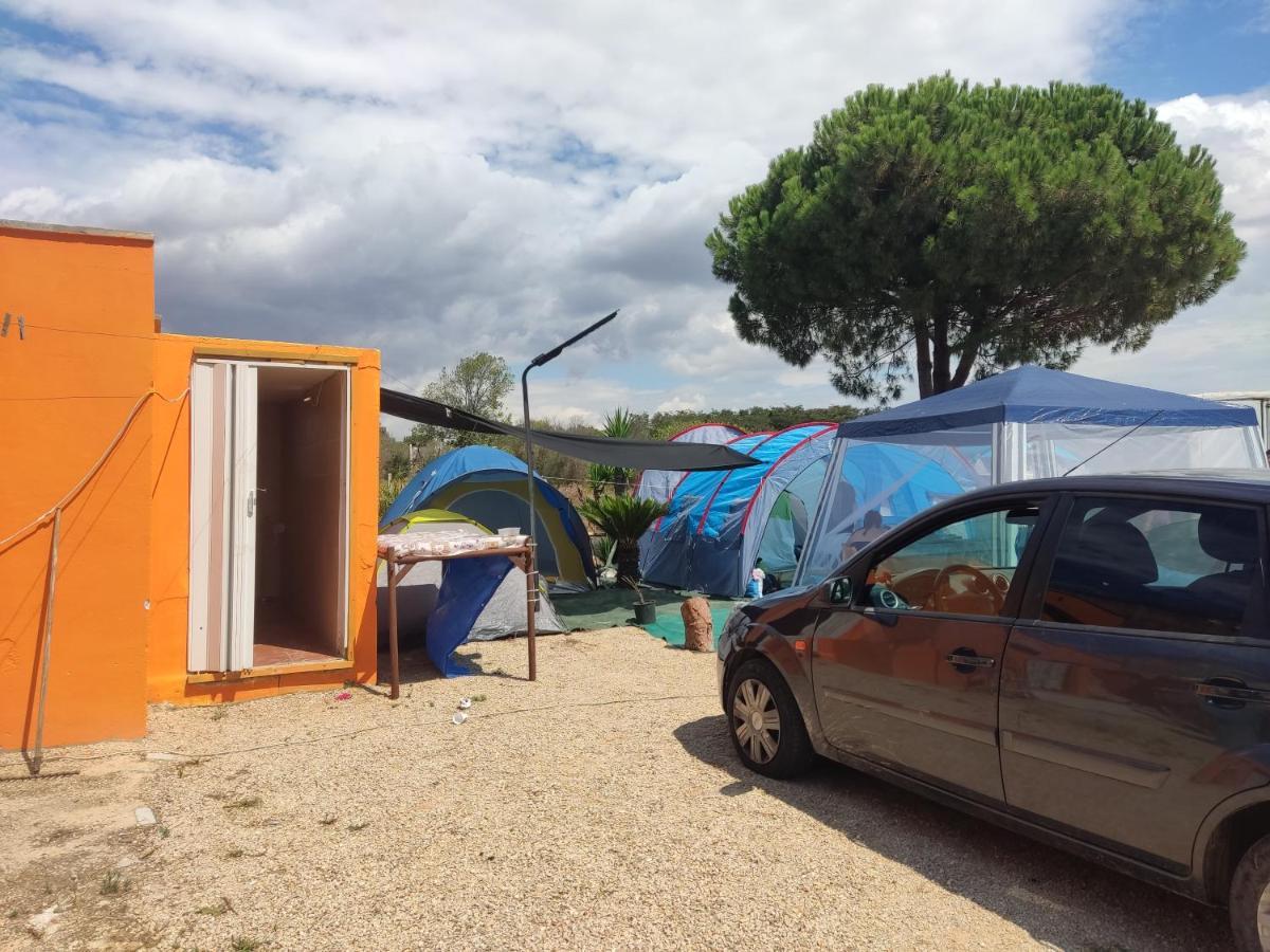 Aree Tende Presso La Casa In Campagna Di Ottavia Hotell Alezio Exteriör bild