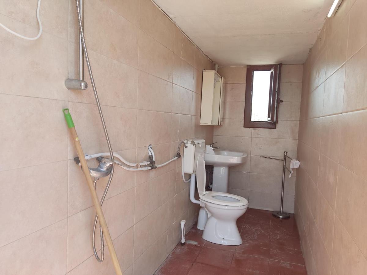 Aree Tende Presso La Casa In Campagna Di Ottavia Hotell Alezio Exteriör bild